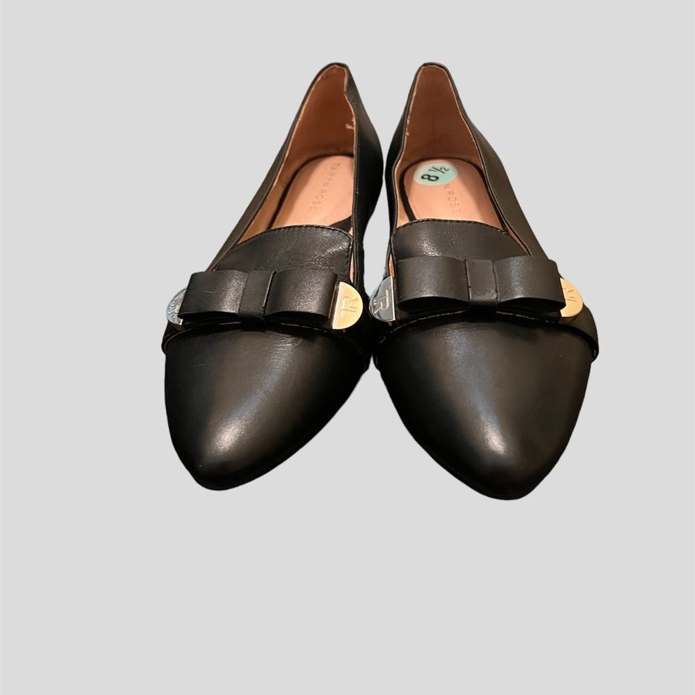 Taryn Rose size 8.5 Edith black pointed bow leather shoes